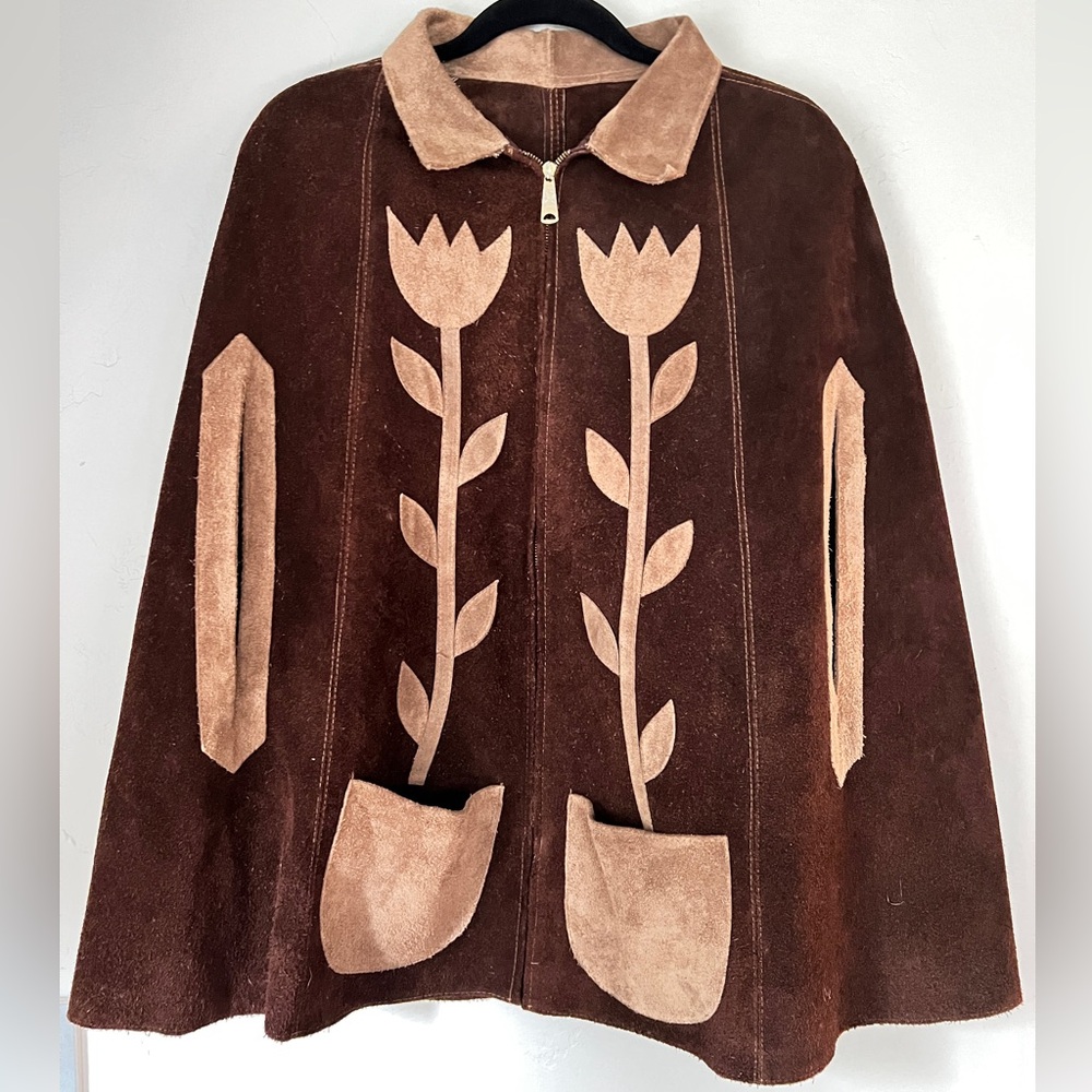 Vintage Suede Zippered Poncho with tulip appliqué women’s L